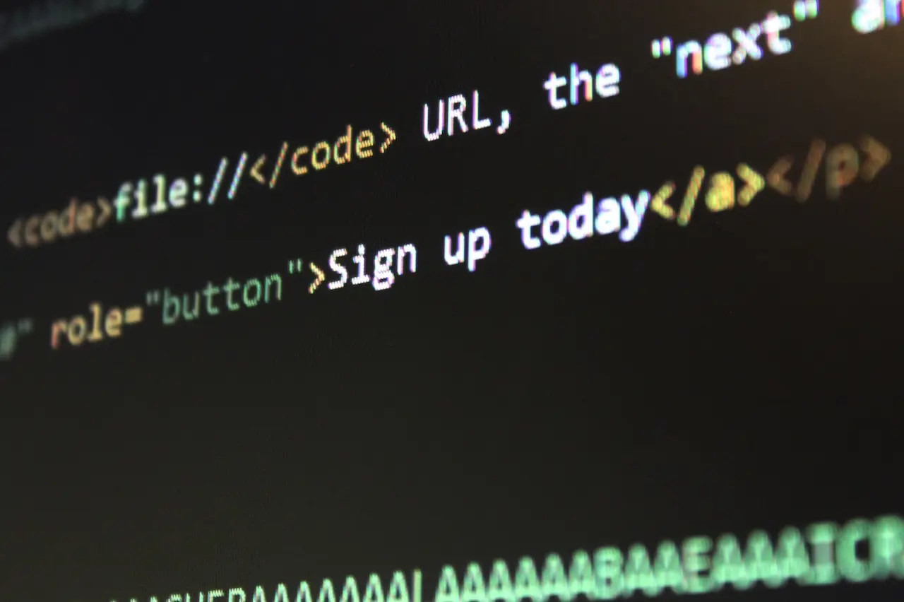 tela de computador com código