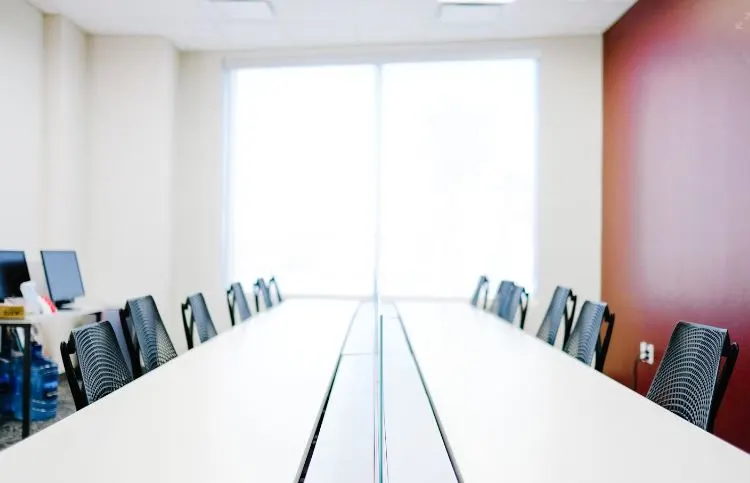 Conference room cleaning checklist