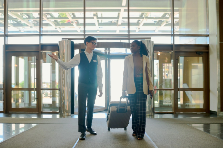 Hotel night manager checklist
