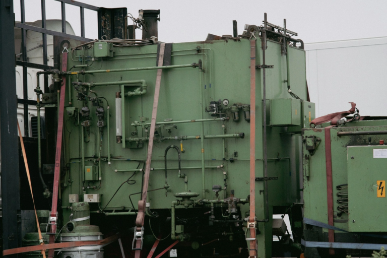 Oil type transformer maintenance checklist