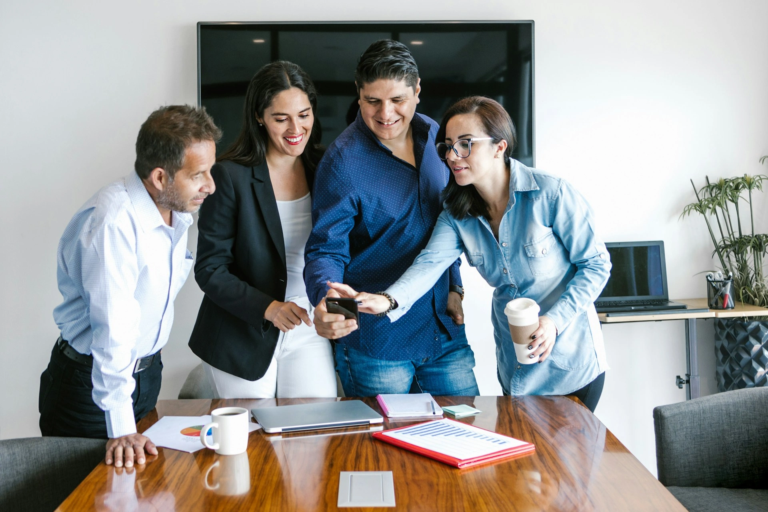 Risk Minimization and Communication Plan Template
