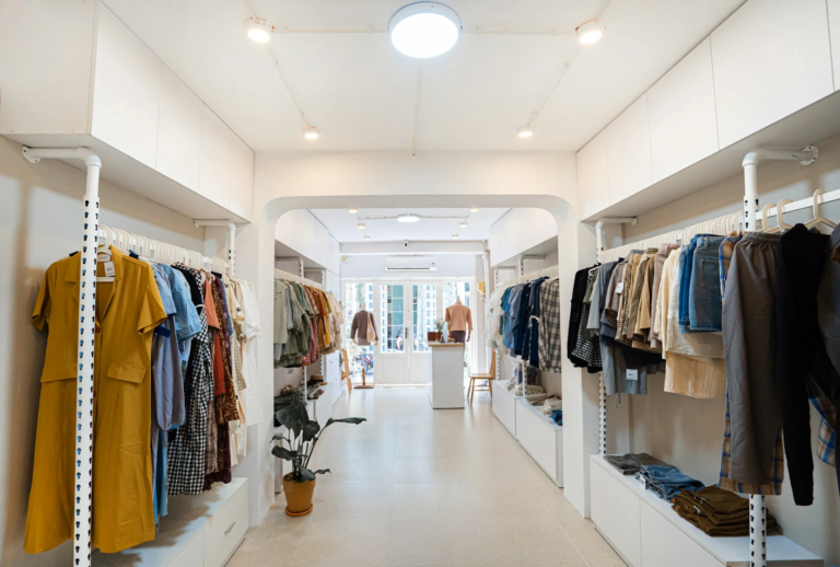 Visual merchandising check software